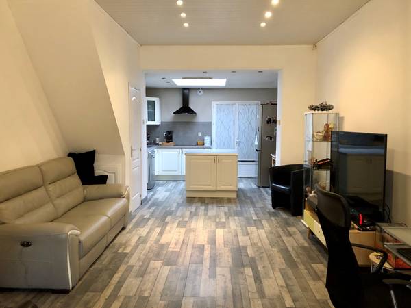 Maison Maison