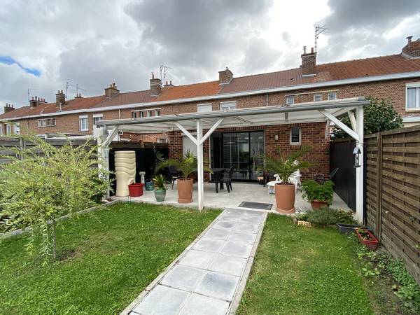 Maison Maison