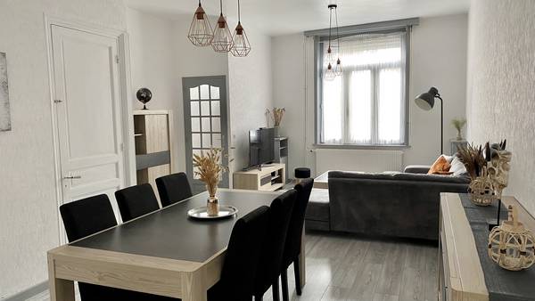 Maison Maison