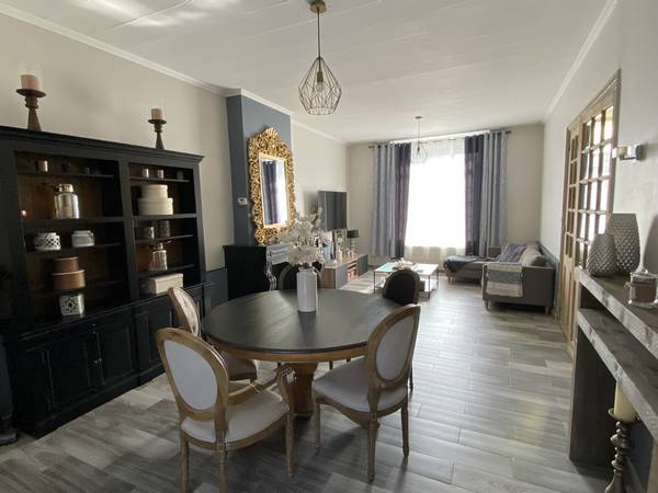 Maison Maison